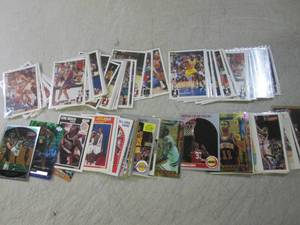 (BSB) 100 Assorted Basketball Sport...
