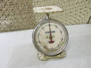 (CSB) Vintage Universal Scale...