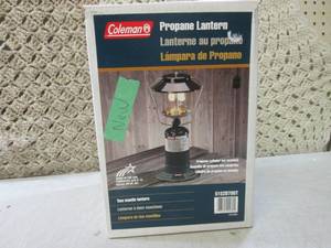 (F-0) Coleman Propane Lantern New...