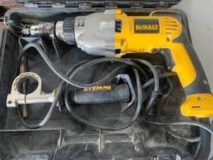 Dewalt DWD520 � Cordless Drill