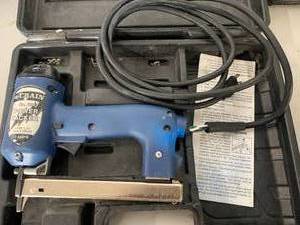 Crain No. 625 Power Tacker (looks to need cord)