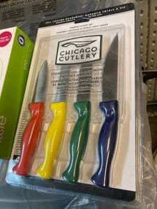Knife Set and Plastic Spoons