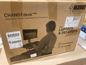 Adjustable Desk Riser