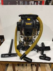 DeWalt 10 Gallon Shop Vac