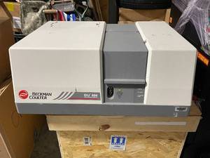 Beckman Coulter DU800 Spectrophotometer