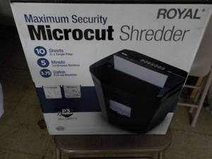 Royal Microcut Shredder...