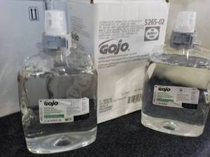 2 - 2 litter bottles GOJO Hand Clea...