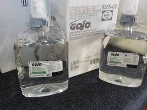 2 - 2 litter bottles GOJO Hand Clea...