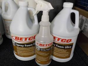 2 Gallon Jugs Betco Spray Foam Ultr...