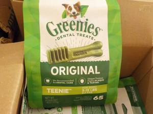 Case of 6 - 18 oz Bags Greenies Tee...