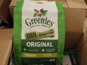 Case of 4 - 18 oz Bags Greenies Tee...