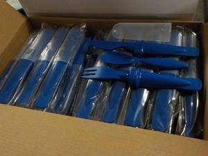 Box of 50 Royal Blue Plastic Culter...