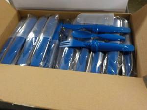 Box of 50 Royal Blue Plastic Culter...