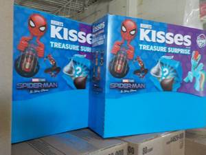 Case of 80 Count Hersheys Kisses T...