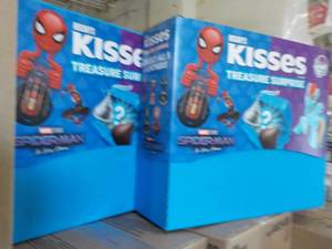 Case of 80 Count Hersheys Kisses T...