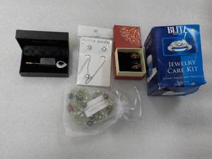 Jewery and care kit...