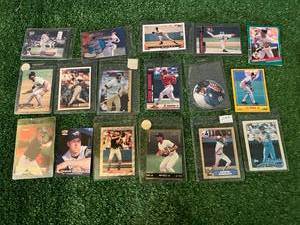 lot 57 image: Baseball Cards