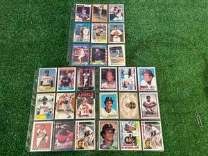 lot 73 image: Rod Carew & Roger Clemens Cards