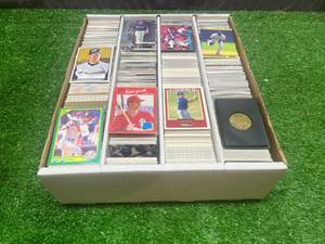 lot 111 image: Baseball Cards