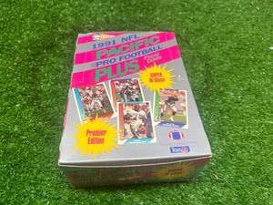 lot 113 image: 1991 Pacific Football Box of 36 Sealed Packs