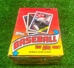 lot 122 image: 1988 Topps Baseball Box of Unopened Packs