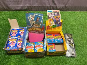 lot 124 image: Unopened Packs of Sports Cards