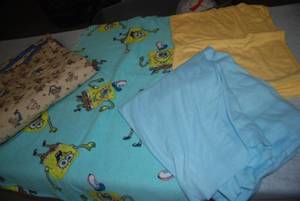 Blankets, Material
