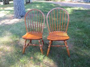 Pair of 2 Oak Dining Chairs