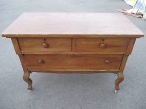 Vintage 3 Drawer Dresser on wheels