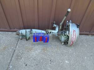 Vintage Johnson seahorse  motor is free model hd 25. As shown.