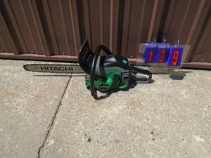 Hitachi 16 gas chainsaw. Appears very little use. Tested & works. As shown.