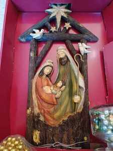lot 105 image: Box of Christmas Decorations New in Boxes Wall Hanging Nativity, Large Bag with a String of Gold Colored Beads