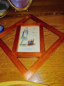 lot 183 image: Keepsakes Our Lady of Fatima Framed Picture, Green Scapular, Ornate Palm Leaves, 5 X 7 Photo Frame, Part of a Make-Up Mirror
