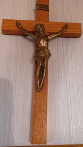 lot 287 image: Three Wood Crosses Plaque, 31-inches tall, Jesus Knocking at Your Door, 9-inches by 11-inches, Wood and Metal Crucifix, 12-inches tall