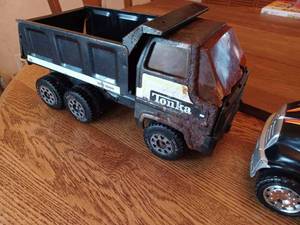 lot 291 image: Tonka Tandem Dump-Has Broken Windshield and Rust, and a 1999 Red Box Plastic Semi Tractor