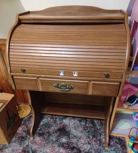 lot 292 image: Small Reproduction Roll-Top Desk