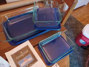 lot 319 image: 3 Piece Set of Pyrex Casserole Dishes with Covers, New Great American Recipes Card File Set with Plastic Card File