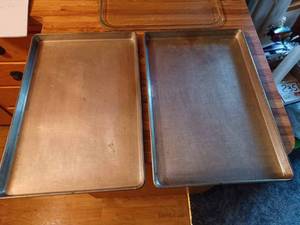 lot 341 image: Two Stainless Baking Sheets, 11-inches by 17-inches, and a Large Heavy Glass SheetTray, 14-inches by 16-inches