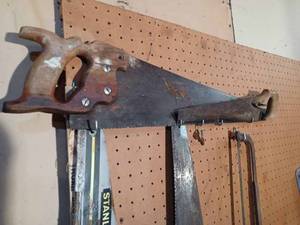 lot 467 image: Four Wood-Cutting Hand Saws and a Hack Saw