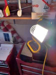 lot 509 image: Working Halogen Work Lamp