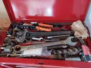 lot 526 image: Waterloo Tool Chest on Heavy Square Tube Metal Stand, 22-inches wide X 28-inches tall Without Home-Made Stand,