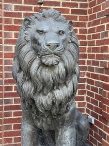 lot 1 image: Pair of Stately Metal Lion Statues