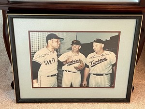 lot 11 image: Signed Baseball Photograph including Harmon Killebrew, Paul Giel and Willie Mays
