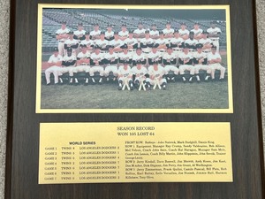 lot 86 image: Minnesota Twins 1965 American League Champions Photograph on Plaque