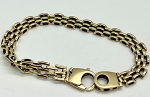 lot 104 image: Womens 14k Yellow Gold Fashion Bracelet