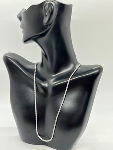 lot 116 image: 18k White Gold Woven Style Chain