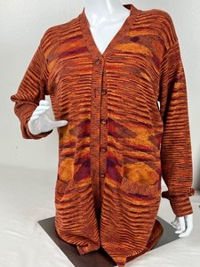 lot 133 image: Lovely Missoni Button Up Sweater
