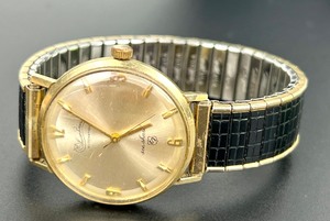 lot 169 image: Vintage Lucien Piccard Seashark 14k Watch