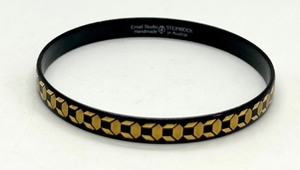 lot 185 image: Enamel Studio Steinbock Handmade Bangle- Austria