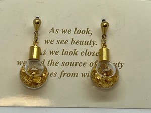 lot 214 image: Pair of Golden Flow - Gold Flake Earrings